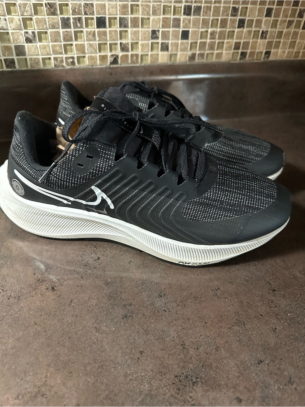 Nike Air Zoom Pegasus 38 Shield trainers